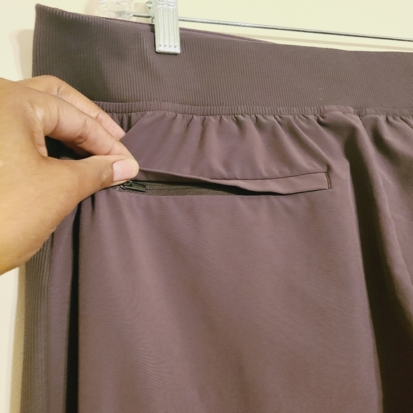 Athleta | Women's Gray/ Purple Athletic Brooklyn Mid Rise Ankle Pants (Size 16T) - Picture 13 of 16